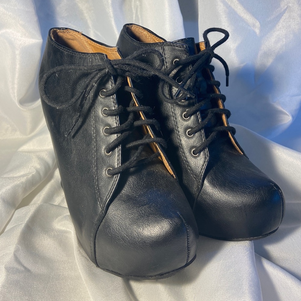Lace Up Wedge Platform Booties from Soda - Picture 5 of 5